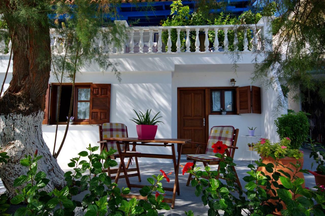 Alexandra Studios 2 Alonnisos Town Ngoại thất bức ảnh